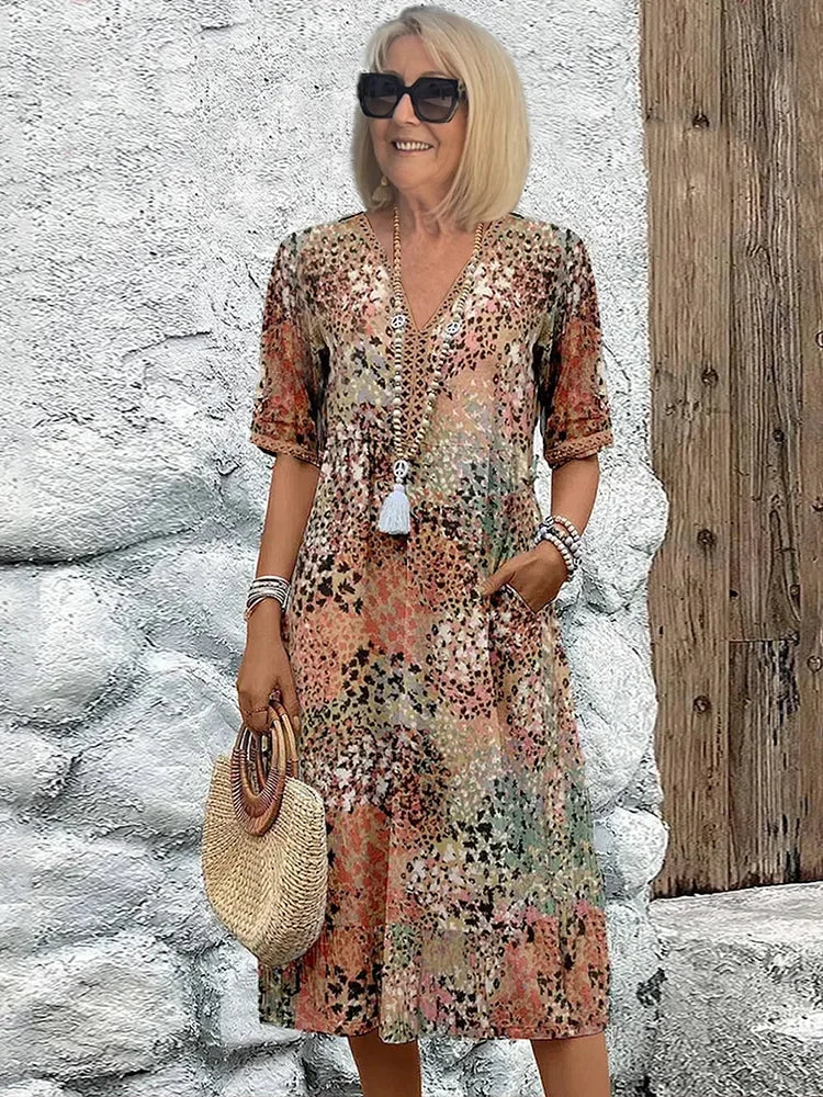Lina | Lightweight V-Neckline Dress