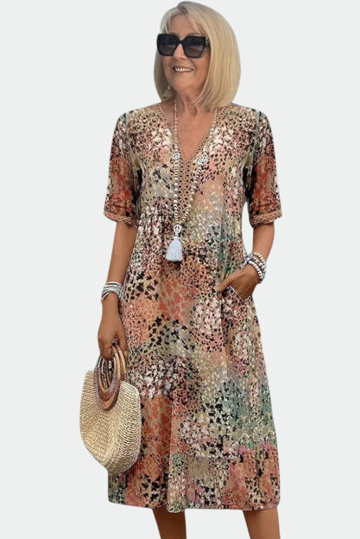 Lina | Lightweight V-Neckline Dress