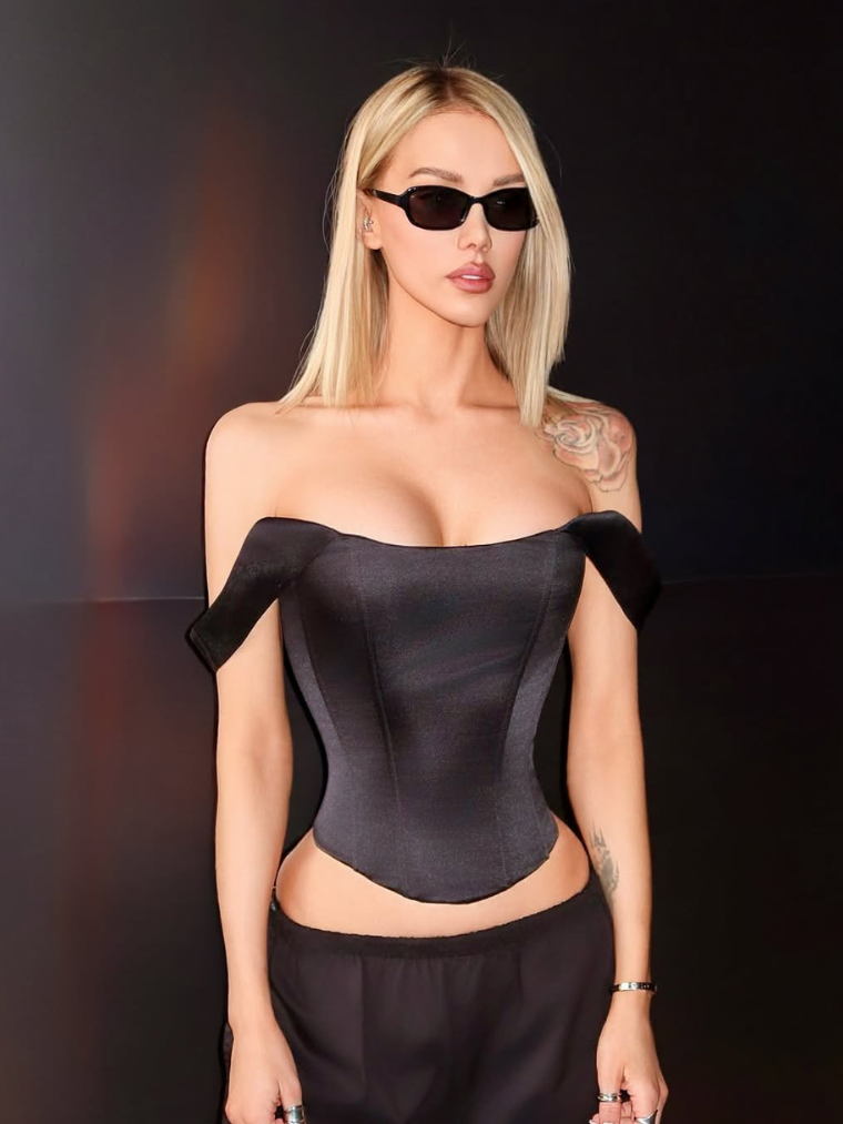 Black Sia corset